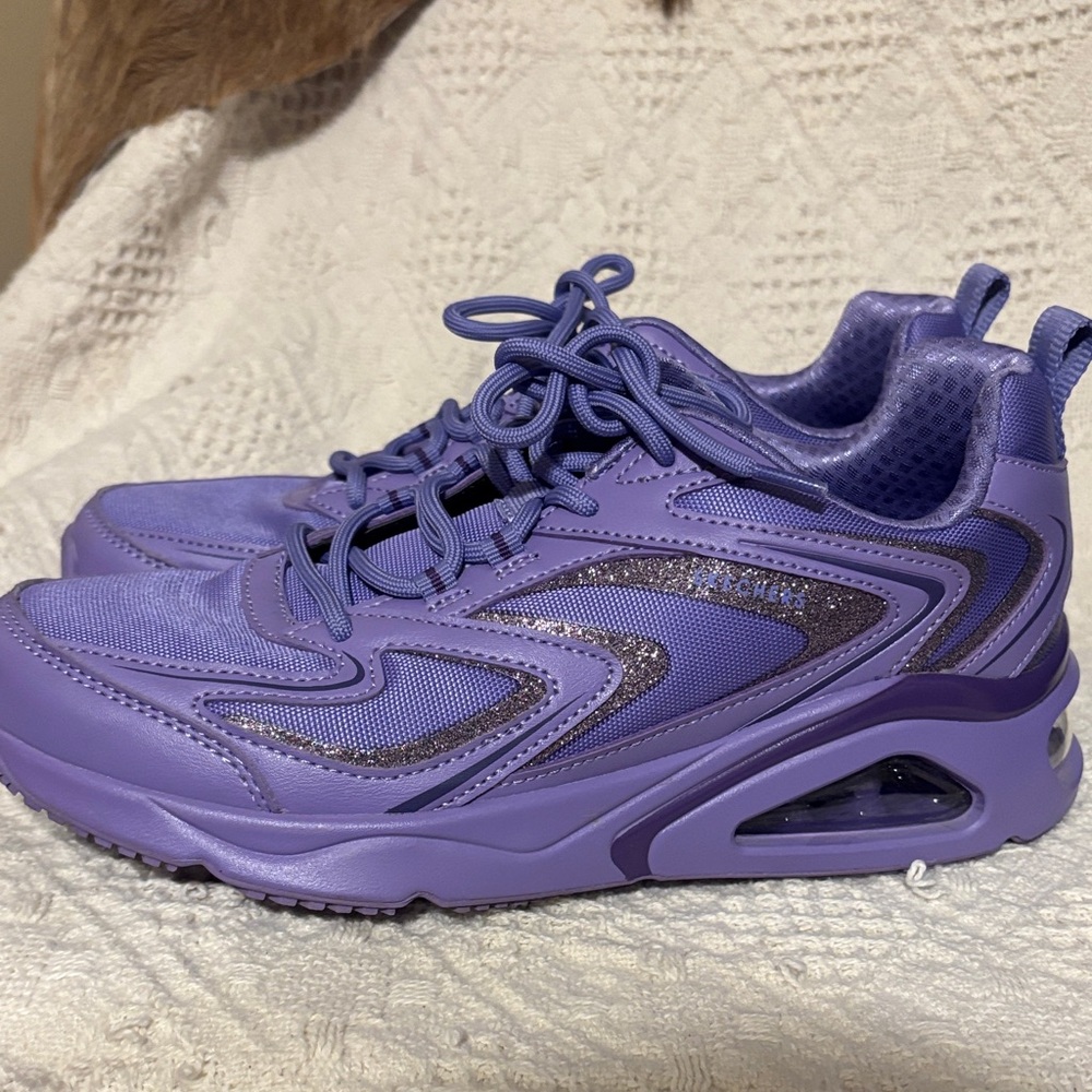 Skechers Purple Athletic Shoes - Picture 4 of 7